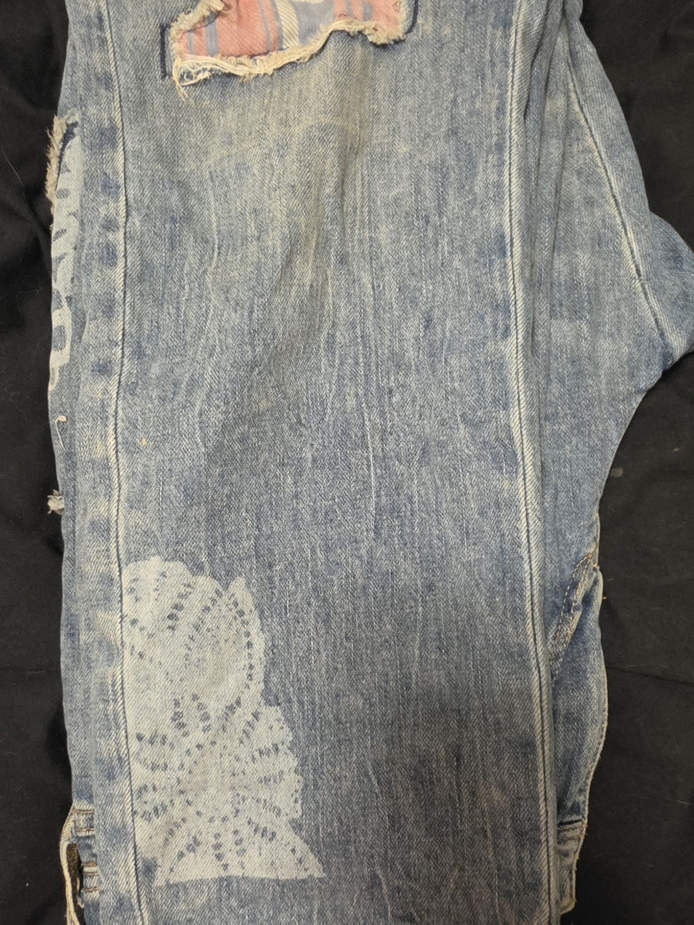 Pilcro Anthropologie Distressed Patchwork Boho Jeans - Picture 6 of 13